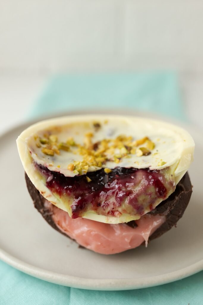 Ovo de Páscoa recheado - Bendita Bru